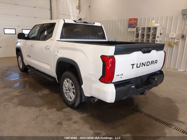 12674548 :رقم المزاد ، 5TFLA5DB3RX222281 vin ، 2024 Toyota Tundra Sr 4x4 مزاد بيع