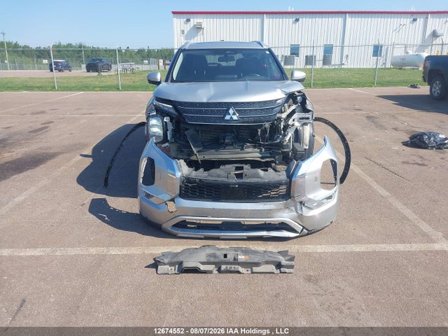 12674552 :رقم المزاد ، JA4J4VA80RZ603916 vin ، 2024 Mitsubishi Outlander Le/se/sel مزاد بيع