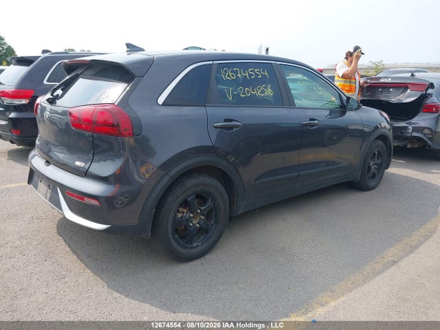 KNDCB3LC8J5204256 KIA Niro L