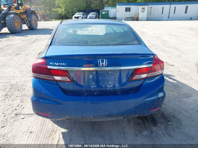 Honda Civic 2015 2HGFB2F43FH022607 Image 16