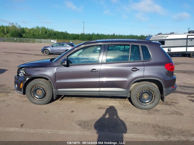 12674570 :رقم المزاد ، WVGJV7AX0GW501757 vin ، 2016 Volkswagen Tiguan Comfortline/highline/special Edition مزاد بيع