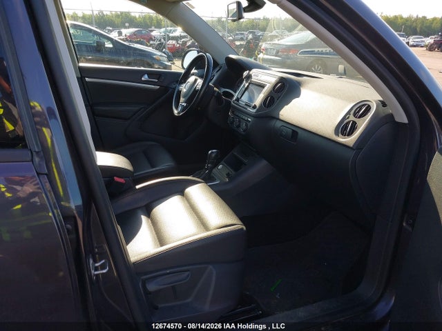 12674570 :رقم المزاد ، WVGJV7AX0GW501757 vin ، 2016 Volkswagen Tiguan Comfortline/highline/special Edition مزاد بيع