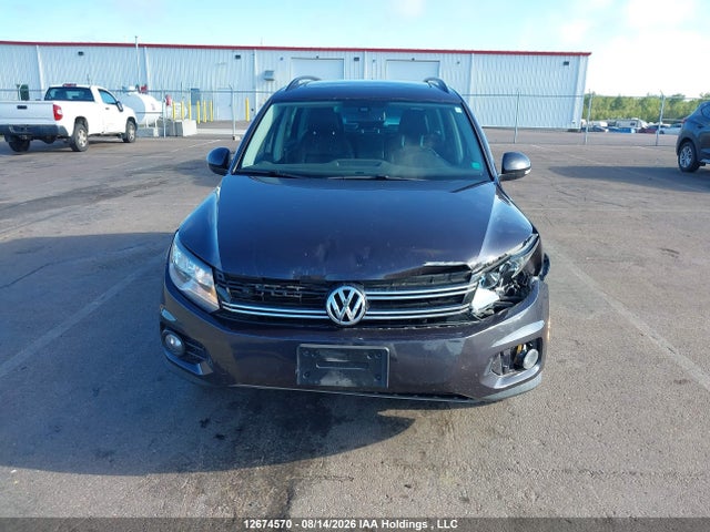 12674570 :رقم المزاد ، WVGJV7AX0GW501757 vin ، 2016 Volkswagen Tiguan Comfortline/highline/special Edition مزاد بيع