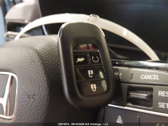 Продаж на аукціоні авто 2023 Honda Cr-v Sport Touring, vin: 2HKRS6H93PH208488, номер лоту: 12674574