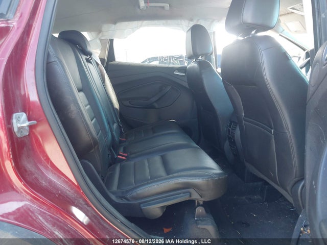 1FMCU9J94EUA72155 Ford Escape Titanium