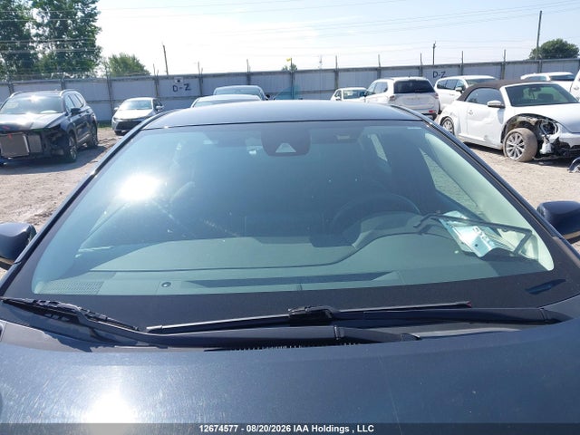 5YFBPRBE4LP003401 Toyota COROLLA LE