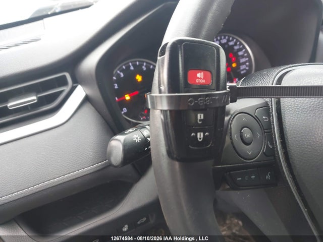 Toyota RAV4 2020 2T3R1RFV0LC079702 Image 11