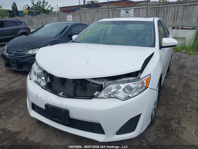 Toyota CAMRY LE 2014 4T1BF1FK1EU819066 Image 2