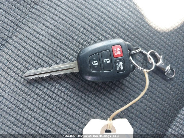 2014 Toyota Corolla S მანქანა იყიდება აუქციონზე, vin: 2T1BURHE6EC117340, აუქციონის ნომერი: 12674587