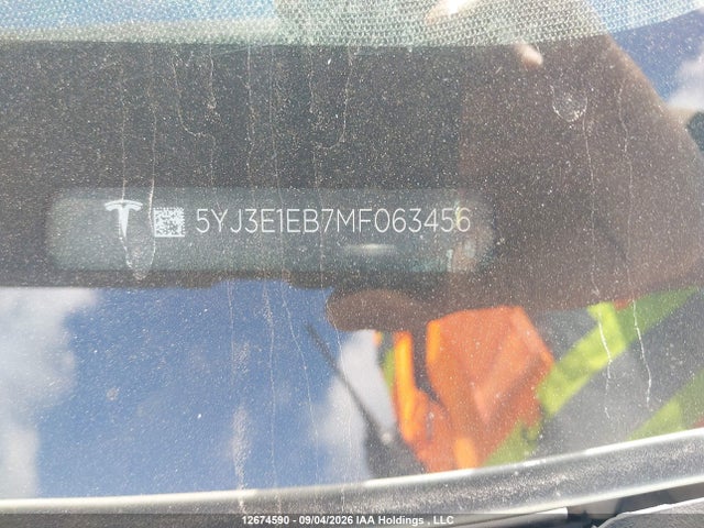 5YJ3E1EB7MF063456 Tesla MODEL 3