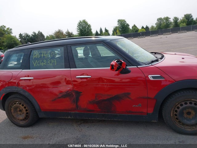 Mini Cooper Clubman All4 2018 WMWLU1C5XJ2C42329 Image 13