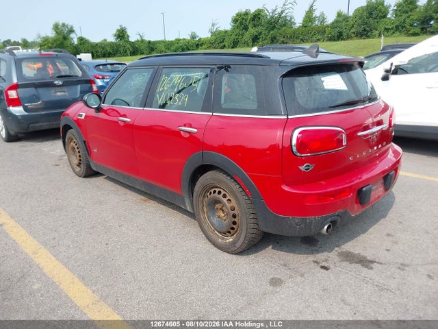 Mini Cooper Clubman All4 2018 WMWLU1C5XJ2C42329 Image 3