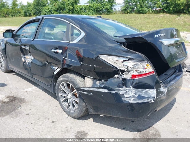 Продажа на аукционе авто 2015 Nissan Altima 2.5/2.5 S/2.5 Sl/2.5 Sv, vin: 1N4AL3AP6FN334172, номер лота: 12667700