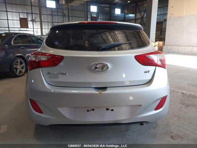 Продажа на аукционе авто 2014 Hyundai Elantra Gt Gl, vin: KMHD25LH3EU210615, номер лота: 12668537