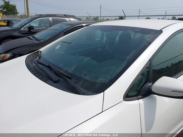 KNAFX4A61F5317990 KIA FORTE LX