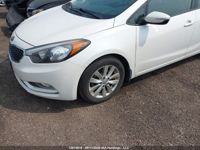 KNAFX4A61F5317990 KIA FORTE LX