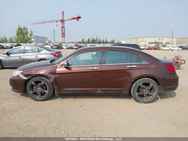 2012 Chrysler 200 Limited მანქანა იყიდება აუქციონზე, vin: 1C3CCBCG5CN266571, აუქციონის ნომერი: 12674620