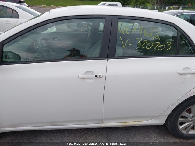 12674622 :رقم المزاد ، 2T1BU4EEXAC320703 vin ، 2010 Toyota Corolla Le مزاد بيع