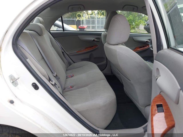 12674622 :رقم المزاد ، 2T1BU4EEXAC320703 vin ، 2010 Toyota Corolla Le مزاد بيع