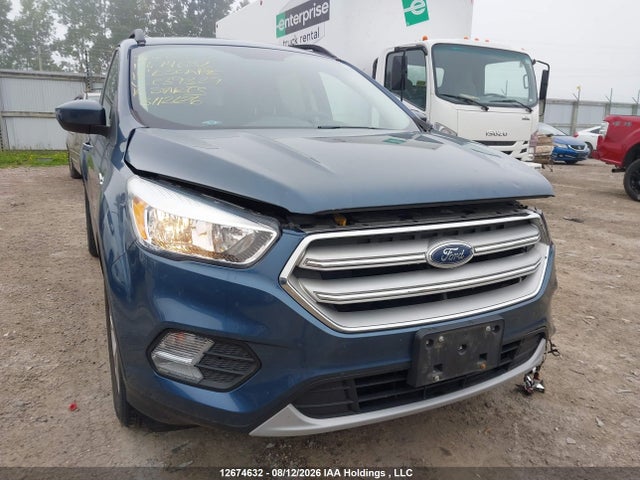Продажа на аукционе авто 2018 Ford Escape, vin: 1FMCU0GD1JUC39329, номер лота: 12674632
