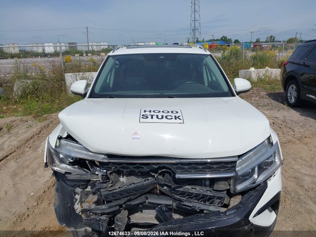 Volkswagen Taos 2024 3VV4X7B28RM090286 Image 10
