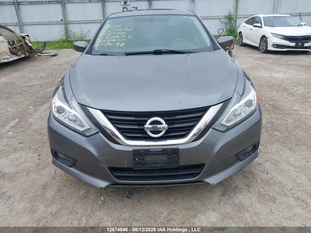 12674646 :رقم المزاد ، 1N4AL3APXJC276622 vin ، 2018 Nissan Altima 2.5/s/sv/sl/sr مزاد بيع