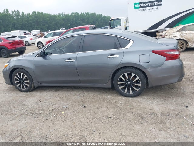 12674646 :رقم المزاد ، 1N4AL3APXJC276622 vin ، 2018 Nissan Altima 2.5/s/sv/sl/sr مزاد بيع