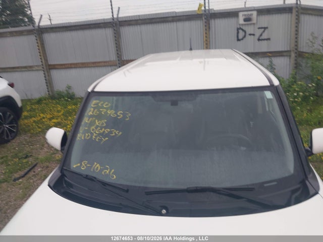 Scion XB 2014 JTLZE4FE3EJ061934 Image 16