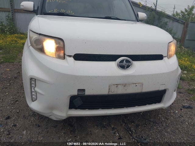 Scion XB 2014 JTLZE4FE3EJ061934 Image 6
