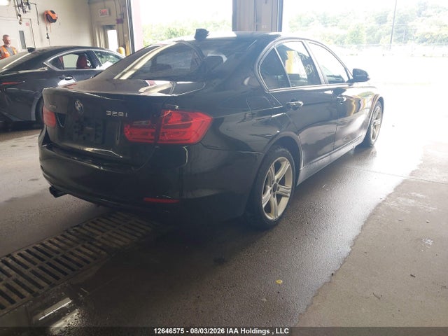 12646575 :رقم المزاد ، WBA3B3C54DF540564 vin ، 2013 Bmw 328i Xdrive/xdrive Classic Line مزاد بيع
