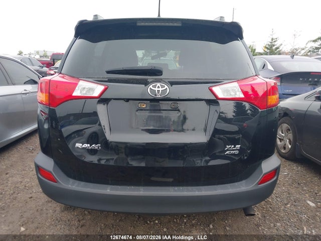 2T3RFREV5FW267041 Toyota Rav4 Xle