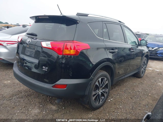 2T3RFREV5FW267041 Toyota Rav4 Xle