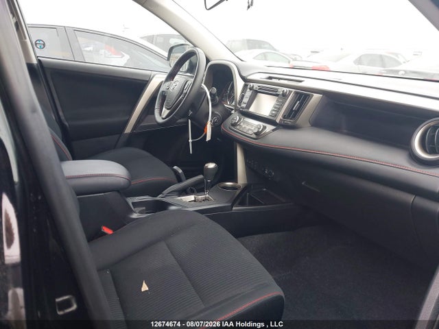 2T3RFREV5FW267041 Toyota Rav4 Xle
