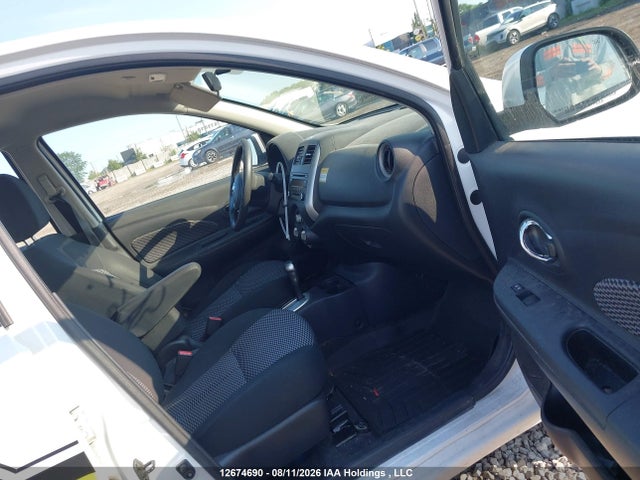 2017 Nissan Micra S/sr/sv მანქანა იყიდება აუქციონზე, vin: 3N1CK3CP4HL261215, აუქციონის ნომერი: 12674690