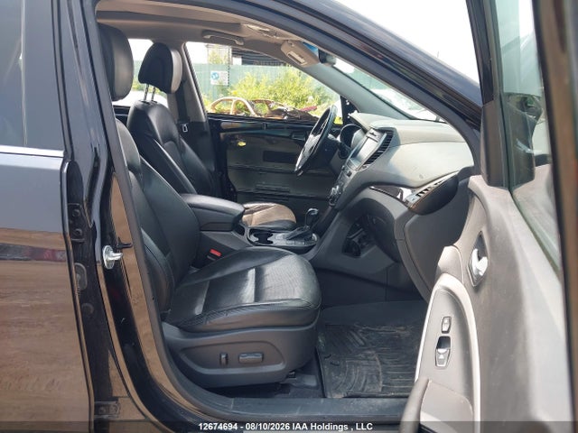 Продажа на аукционе авто 2017 Hyundai Santa Fe Xl Limited, vin: KM8SNDHFXHU236097, номер лота: 12674694