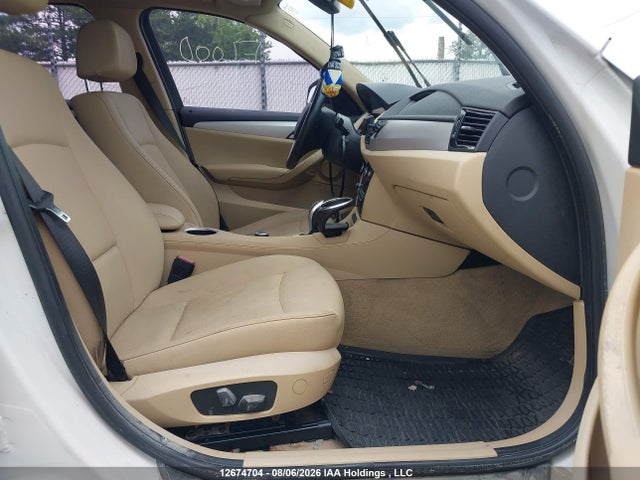 12674704 :رقم المزاد ، WBAVL1C58FVY26985 vin ، 2015 Bmw X1 Xdrive28i مزاد بيع