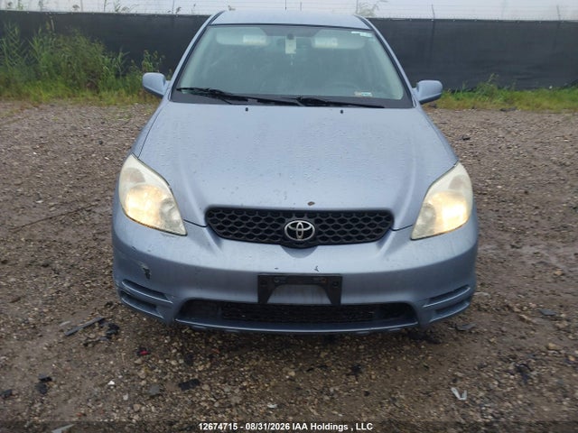 12674715 :رقم المزاد ، 2T1KR32E04C8C4208 vin ، 2004 Toyota Matrix مزاد بيع