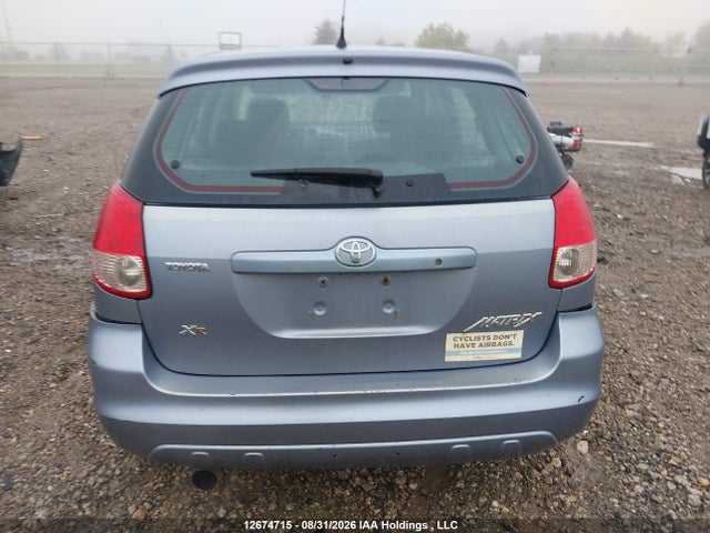12674715 :رقم المزاد ، 2T1KR32E04C8C4208 vin ، 2004 Toyota Matrix مزاد بيع