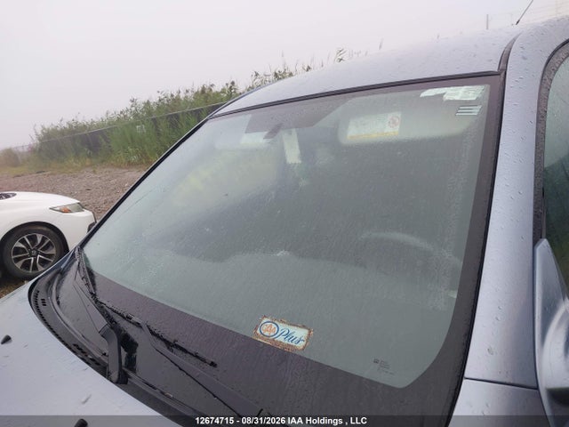 12674715 :رقم المزاد ، 2T1KR32E04C8C4208 vin ، 2004 Toyota Matrix مزاد بيع
