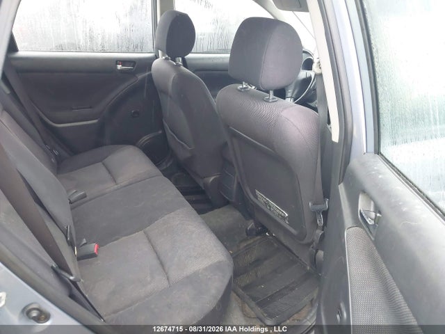 12674715 :رقم المزاد ، 2T1KR32E04C8C4208 vin ، 2004 Toyota Matrix مزاد بيع