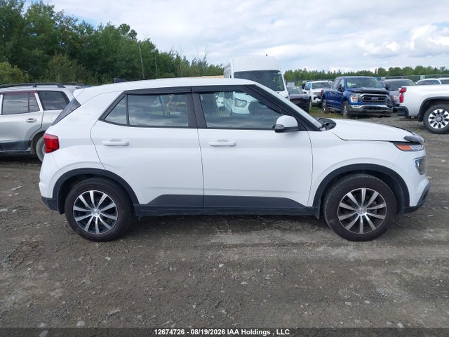 Hyundai Venue Essential Auto Ivt 2022 KMHRB8A36NU204628 Image 13