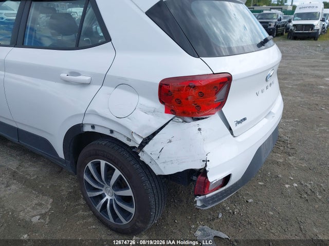 Hyundai Venue Essential Auto Ivt 2022 KMHRB8A36NU204628 Image 6