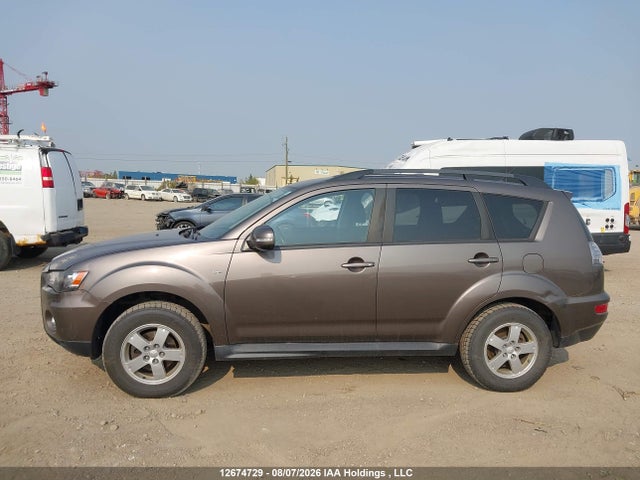 12674729 :رقم المزاد ، JA4JT3AXXBU610471 vin ، 2011 Mitsubishi Outlander Ls مزاد بيع