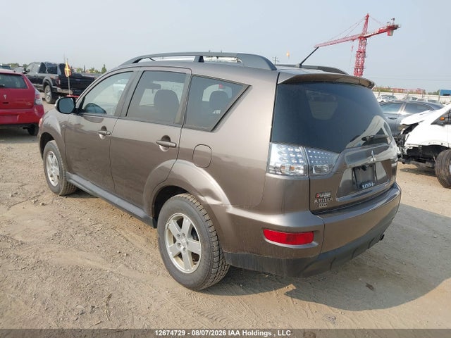 12674729 :رقم المزاد ، JA4JT3AXXBU610471 vin ، 2011 Mitsubishi Outlander Ls مزاد بيع