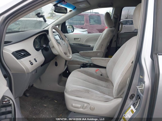 Aukcja sprzedaży 2011 Toyota Sienna Le 8 Passenger, vin: 5TDKK3DC2BS090518, numer aukcji: 12674738