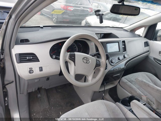 Aukcja sprzedaży 2011 Toyota Sienna Le 8 Passenger, vin: 5TDKK3DC2BS090518, numer aukcji: 12674738