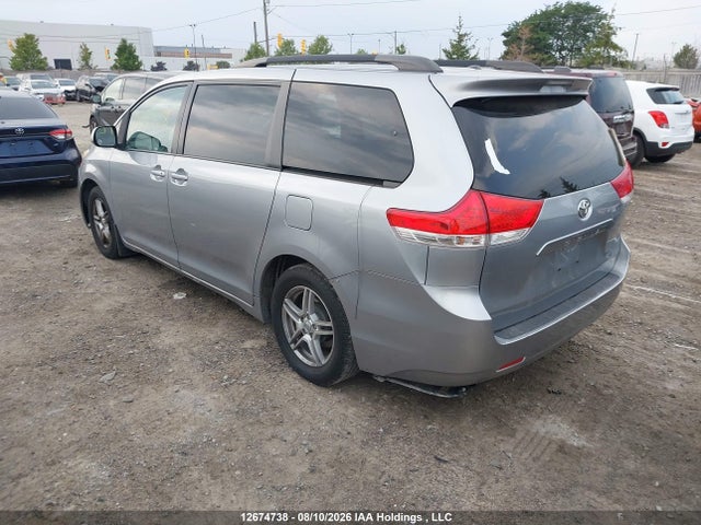 Aukcja sprzedaży 2011 Toyota Sienna Le 8 Passenger, vin: 5TDKK3DC2BS090518, numer aukcji: 12674738