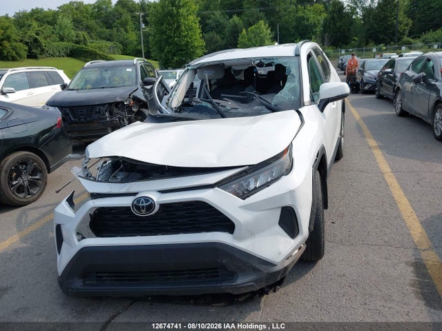 Toyota RAV4 LE 2021 2T3Z1RFV1MC113888 Image 13