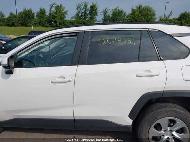 Toyota RAV4 LE 2021 2T3Z1RFV1MC113888 Image 15