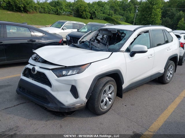 Toyota RAV4 LE 2021 2T3Z1RFV1MC113888 Image 2